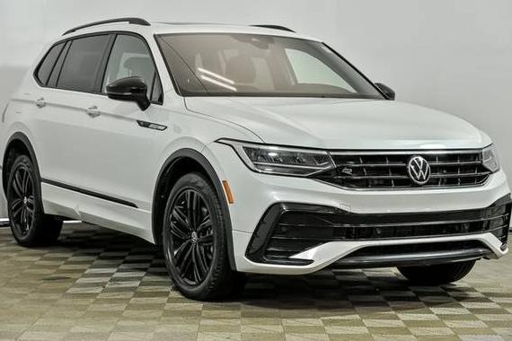 VOLKSWAGEN TIGUAN 4MOTION 2022 3VV8B7AX3NM156167 image